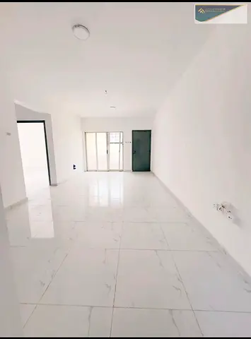 BIGGEST OFFER!! CHEAPEST RENT 2 BHK APARTMENT WITH BALCONY FAMILY BILDING JUST 30K
