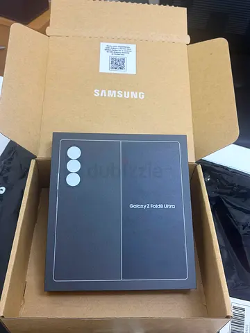 Samsung Galaxy Z Fold8 Ultra – 512GB – Green Shadow (Samsung.com Exclusive Color)