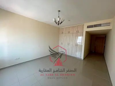 اجمل غرفة وصالة مع خزائن بالحائط المخرج الاول الى دبي تشطيب ممتاز للايجار في التعاون