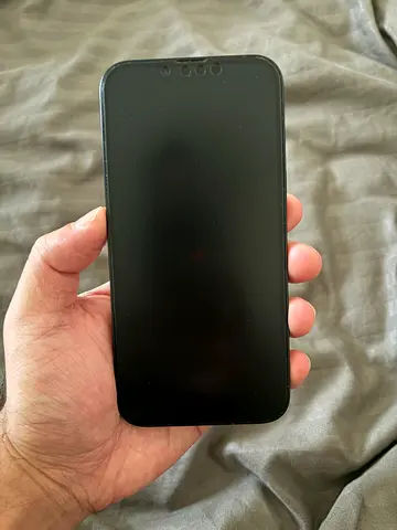 Used smartphone in excellent condition with 90% battery health
