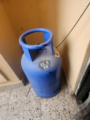 Small size gas cylinder is available for sale