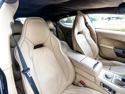 صورة 12 لـ 2017 Aston Martin RAPIDE