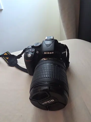 Nikon DSLR with Zoom Lens - Good Condition
