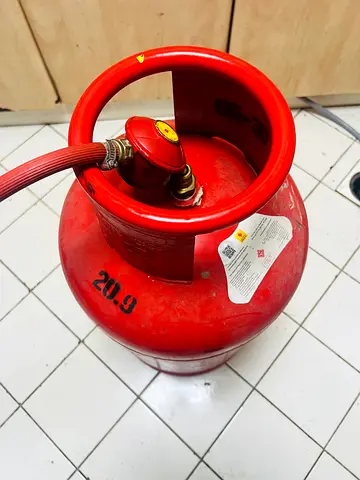 Gas cylinder with stove delivery free