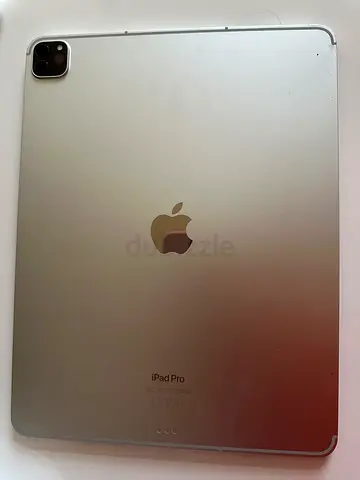 ipad pro 6th generation 13 inch 1TB (read description)