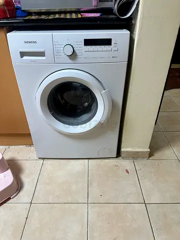 Siemens Front-Load Washing Machine - Good Working Condition