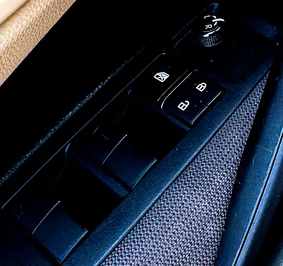 Toyota Corolla XLE, миниатюра 16