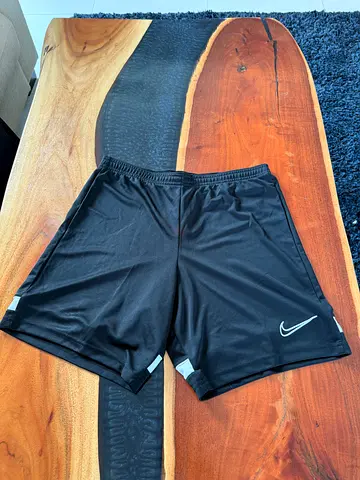 Black Nike men's athletic shorts - size M (good condition)