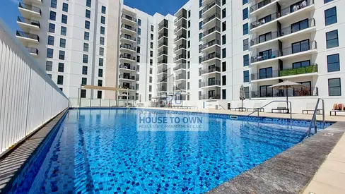 Vacant | Sunlit | Move-In Ready