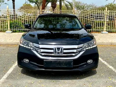 2015 HONDA ACCORD 2.4L FULL OPTION || GCC || ORIGINAL PAINT || FULL AGENCY SERVICE