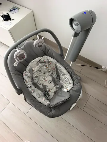 Joie Serina 2 in 1 swing + rocker