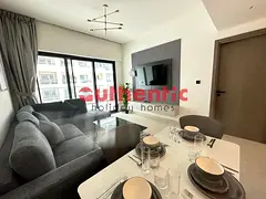 Rare Find | Spacious Livingroom | City View