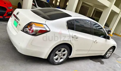 Nissan Altima 2009 GCC Specs - Well Maintained Sedan