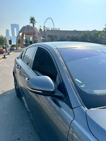 2016 Jaguar XE — фото 3