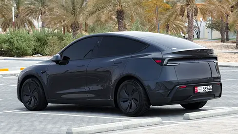 صورة 5 لـ 2025 Tesla MODEL Y