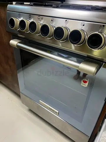 Italian gas cooker