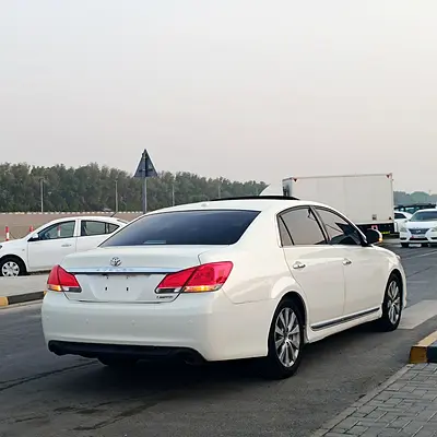 صورة 4 لـ 2011 Toyota AVALON