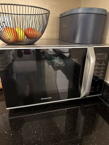 Panasonic Microwave Oven - Good Condition, Lightly Used.