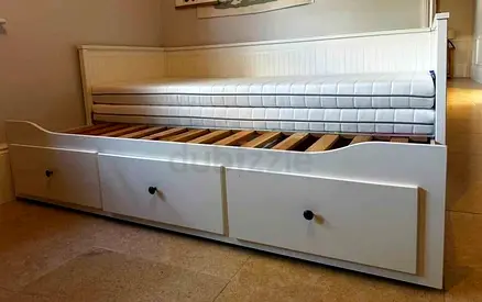 Ikea hamnes day bed with matters 3 storage