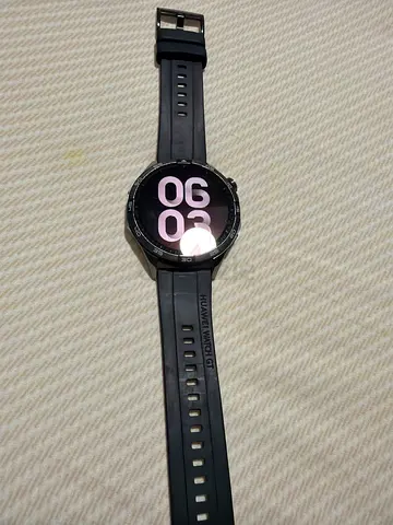 Huawei Watch GT4 -Black (Good working condition)