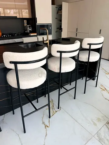 Set of 4 Modern White Bouclé Bar Stools with Black Metal Frame