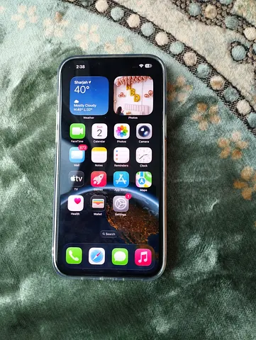 Iphone 13 pro max alpine green 1400aed