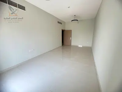 Three-bedroom apartment with a living room for annual rent in Al Jurf 2, Ajman. Private parking and prime location. A great opportunity located next t