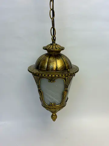 HANGING LIGHT