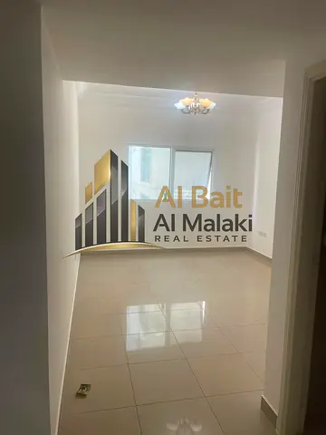 للإيجار غرفة وصالة فاخرة في التعاون مع مرافق مميزة (جيم، جاكوزي، باركن)