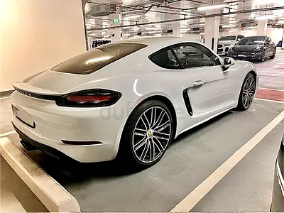 Porsche 718 Cayman 2017 | GCC Specs | Pristine Condition | Dealership Warranty