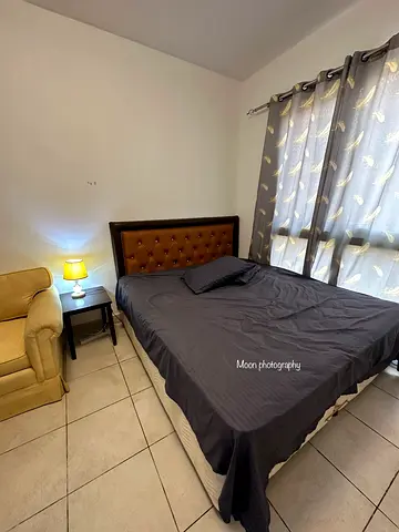 Ready to move master room within Spain cluster for couple including all bills 2800