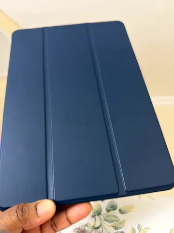 Huawei matepad SE 11 8gb 128Gb internal storage brand new only one month used selling for emergency