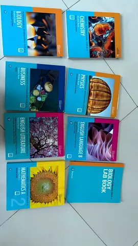 Set of IGCSE Science & English Textbooks (Physics, Chemistry, Biology, Math, Business, English)
