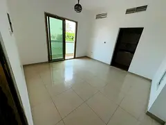 Spacious studio apartment with a sea view on Ajman Corniche – balcony with sea view, separate kitc