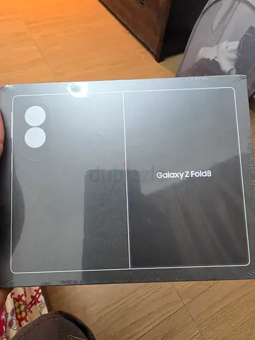 Sealed Samsung Galaxy Z Fold 8 (Brand New) Graphite