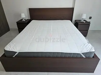 Ikea malm king bed with ikea mattress like new Brown color