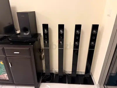 Samsung 5.1 Home Theater System with Blu-ray Player