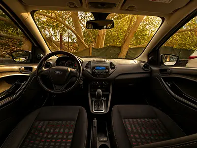 2019 FORD FIGO 照片 7