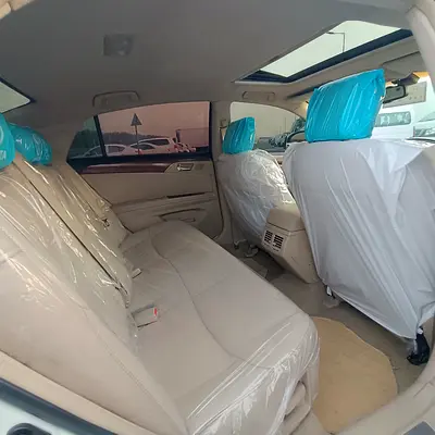 صورة 16 لـ 2011 Toyota AVALON