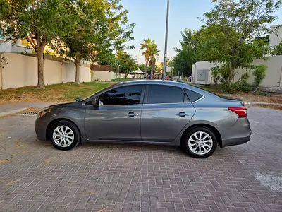 2019 Nissan SENTRA photo 1