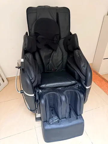 Full-body electric massage chair - black, good working condition