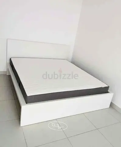 IKEA Malam king size bed frame with IKEA mattress 180×200cm