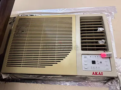 Akai 1.5 Window Ac for sale
