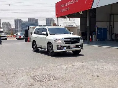 AED 2720/month | 2021 Toyota Land Cruiser VXR Grand Touring | GCC Specs | Ref#502008