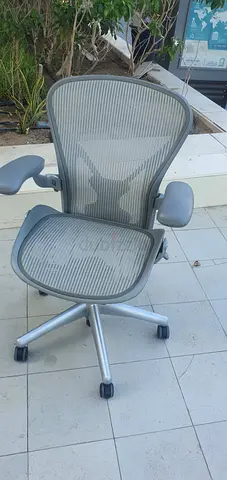 Herman Miller Areon Classic Chiars For Selling