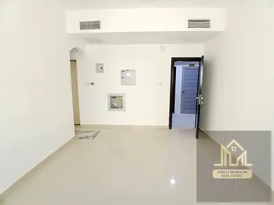 Wao affordable price 1bhk available yearly unfurnihed for family 2 Washrooms