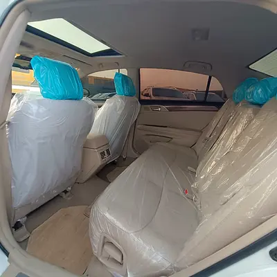 صورة 15 لـ 2011 Toyota AVALON