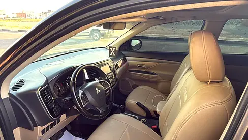 Well Maintained Mitsubishi Outlander 2015 GLS | GCC Specs