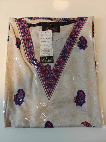 Light cream paisley kaftan / tunic - brand new, folded