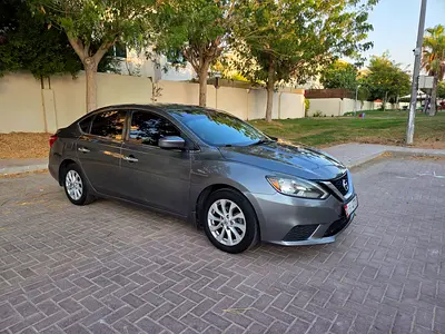 2019 Nissan SENTRA photo 5